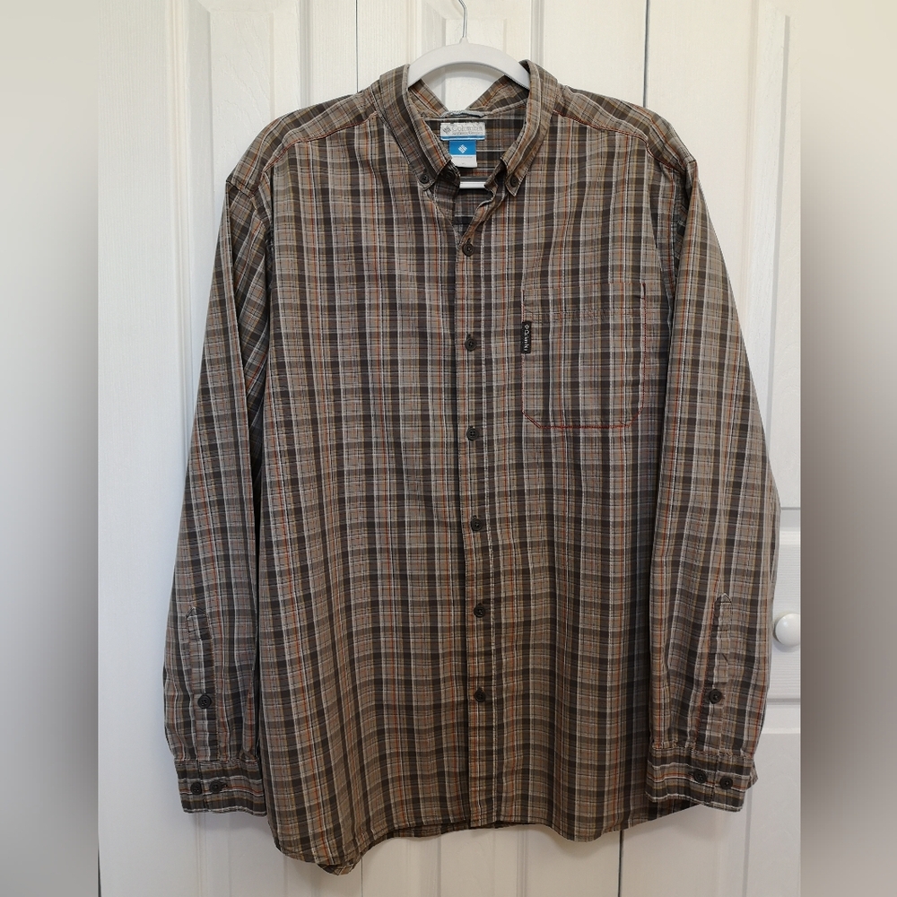 Columbia Men's Browns and Orange Plaid Shirt Size XL